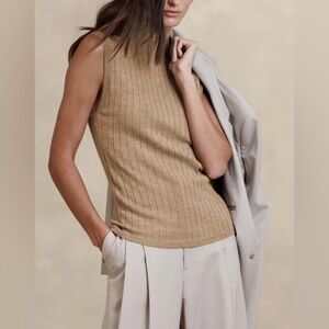 Banana Republic Nezha Merino Wool Mockneck Sleeveless Sweater Shell Tan S